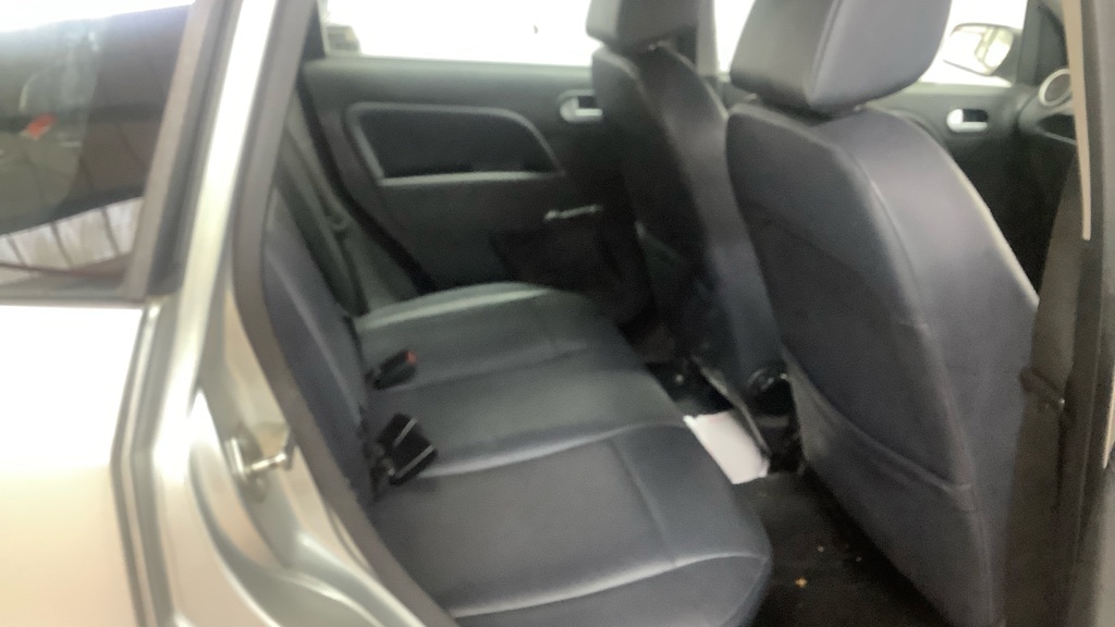 Used Ford Fiesta 2006 for sale - 76492330: Photo 8