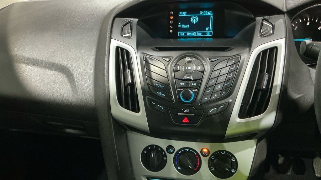 Used Ford Focus 2014 for sale - 77165582: Photo 11