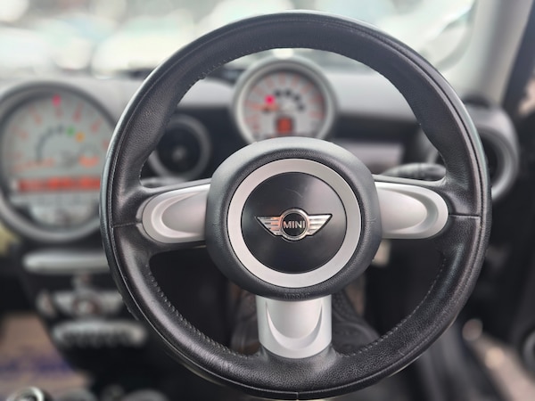Used MINI Hatch 2008 for sale - 76319779: Photo 15