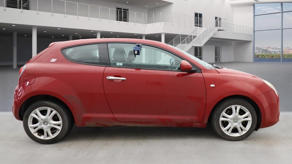 Used Alfa Romeo MiTo 2011 for sale - 77256823: Photo 11