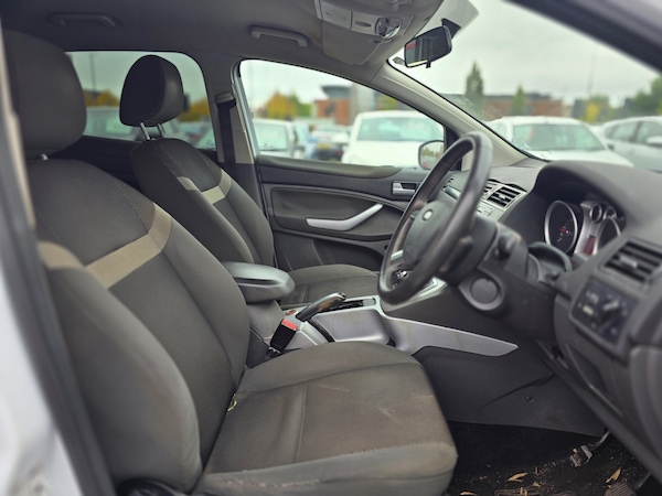 Used Ford Kuga 2011 for sale - 76219127: Photo 15