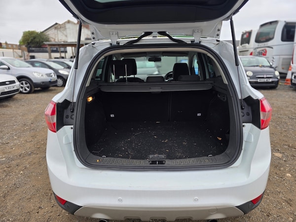 Used Ford Kuga 2011 for sale - 76219127: Photo 20