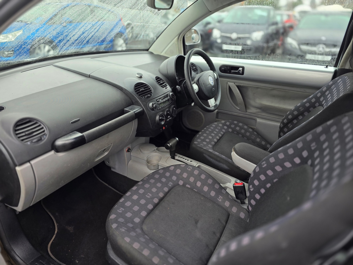 Used Volkswagen Beetle 2000 for sale - 77533426: Photo 16