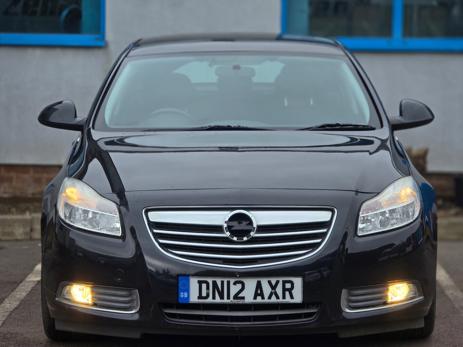 Used Vauxhall Insignia 2012 for sale - 77901763: Photo 2