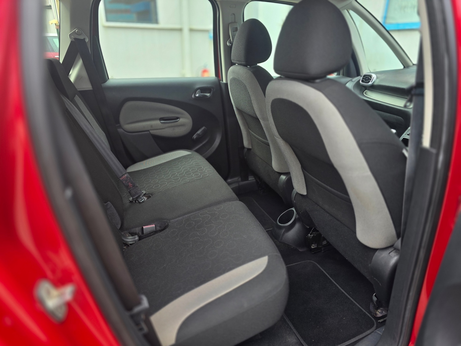 Used Citroen C3 Picasso 2009 for sale - 77762669: Photo 17