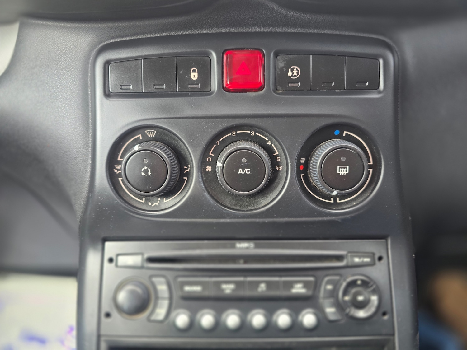 Used Citroen C3 Picasso 2009 for sale - 77762669: Photo 22