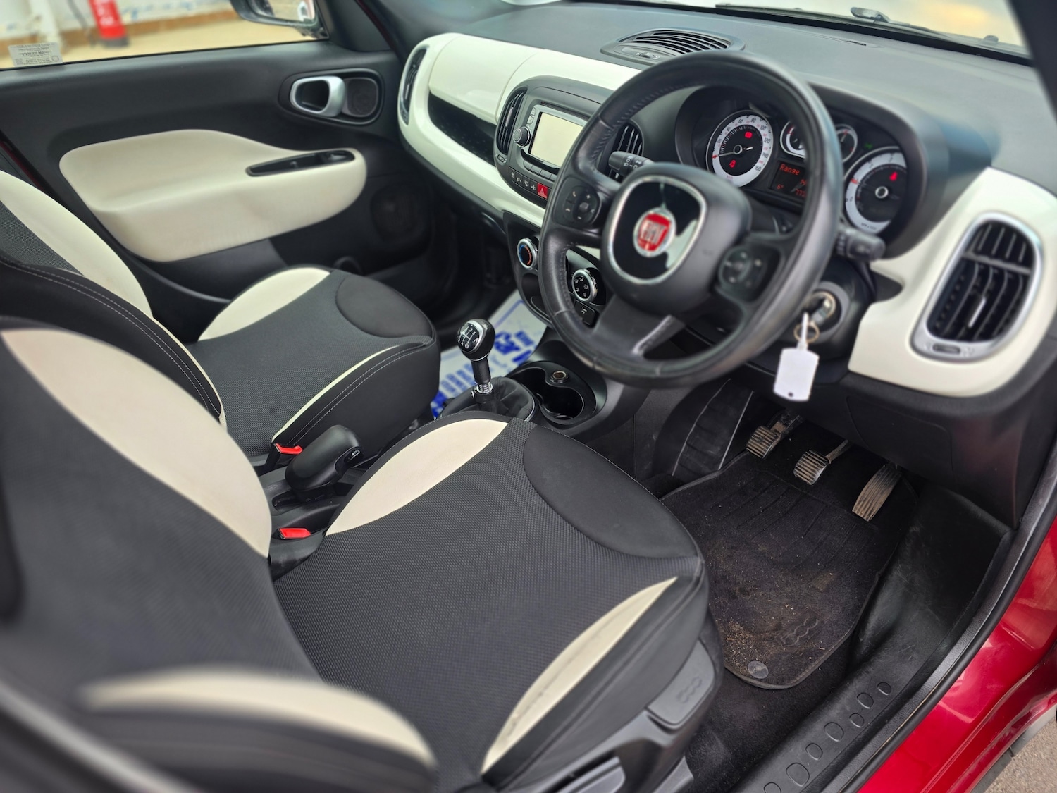 Used Fiat 500L 2014 for sale - 77762855: Photo 14