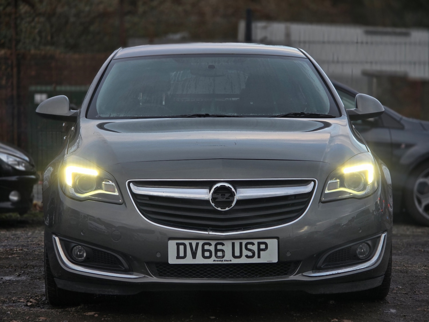 Used Vauxhall Insignia 2016 for sale - 77011986: Photo 2