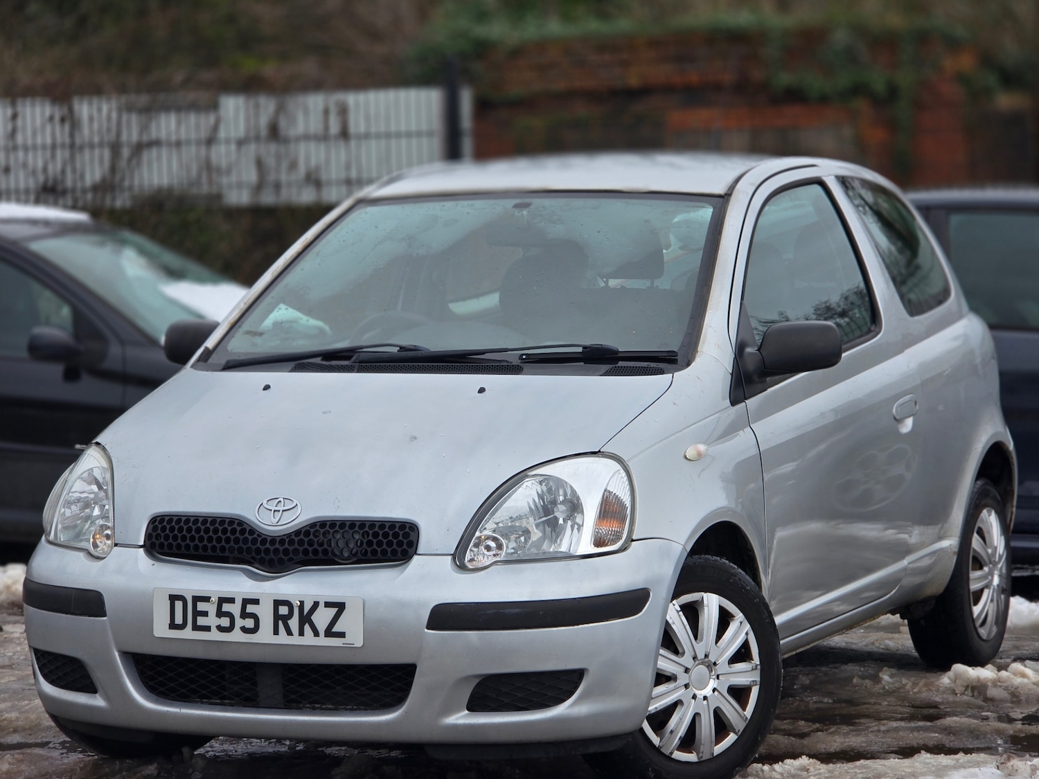 Used Toyota Yaris 2005 for sale - 77165121: Photo 3