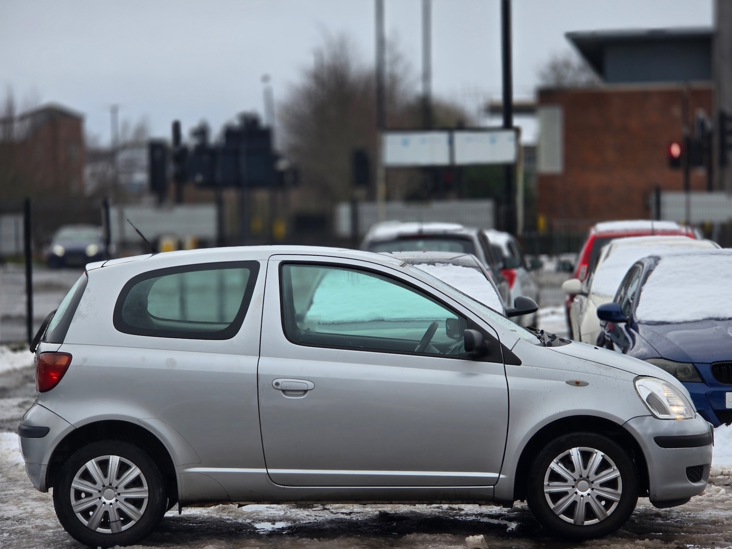 Used Toyota Yaris 2005 for sale - 77165121: Photo 8