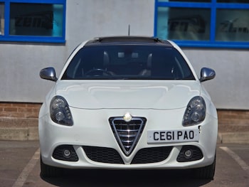 Used Alfa Romeo Giulietta 2011 for sale - 79392384: Photo