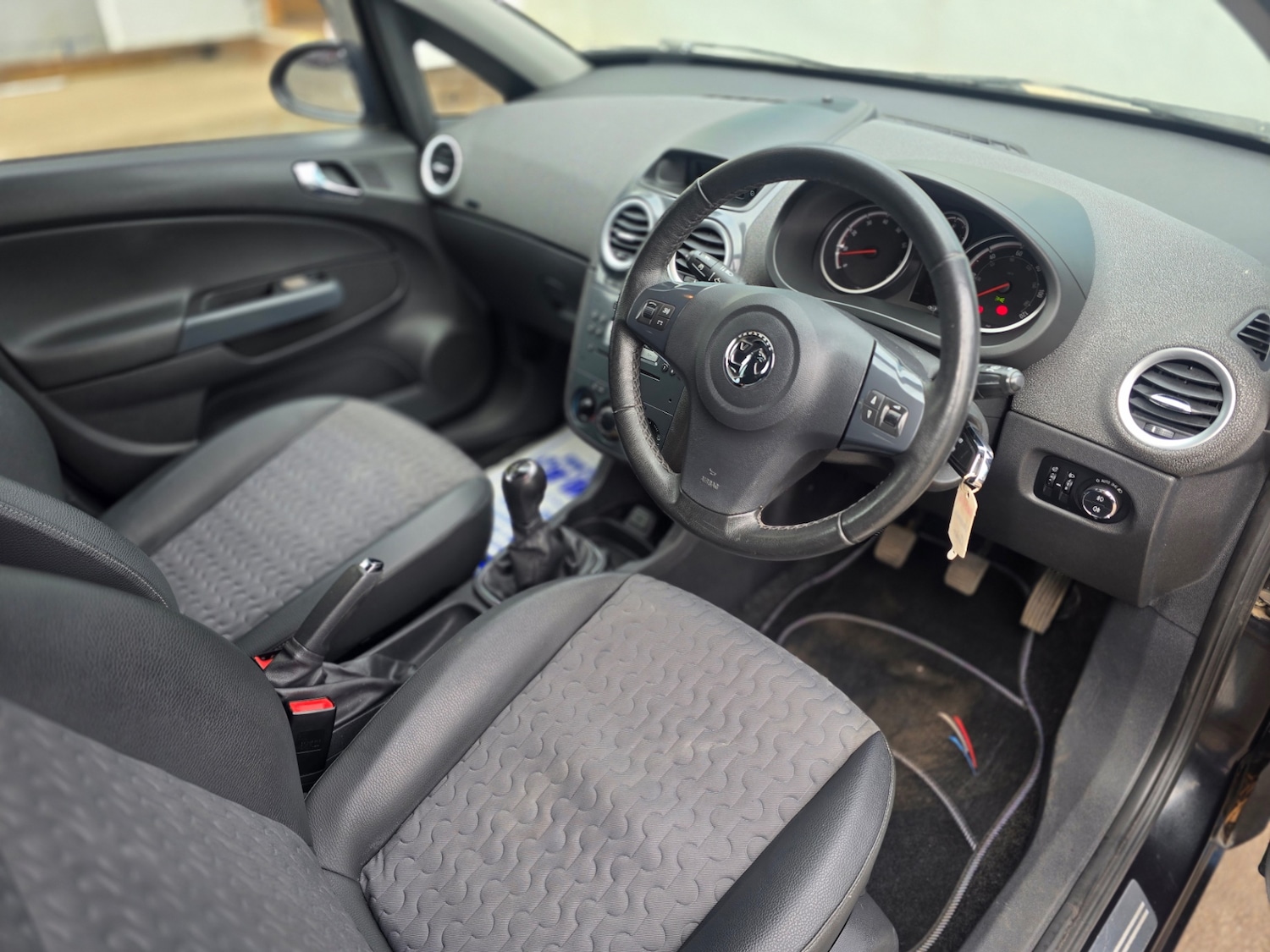 Used Vauxhall Corsa 2012 for sale - 78014399: Photo 14