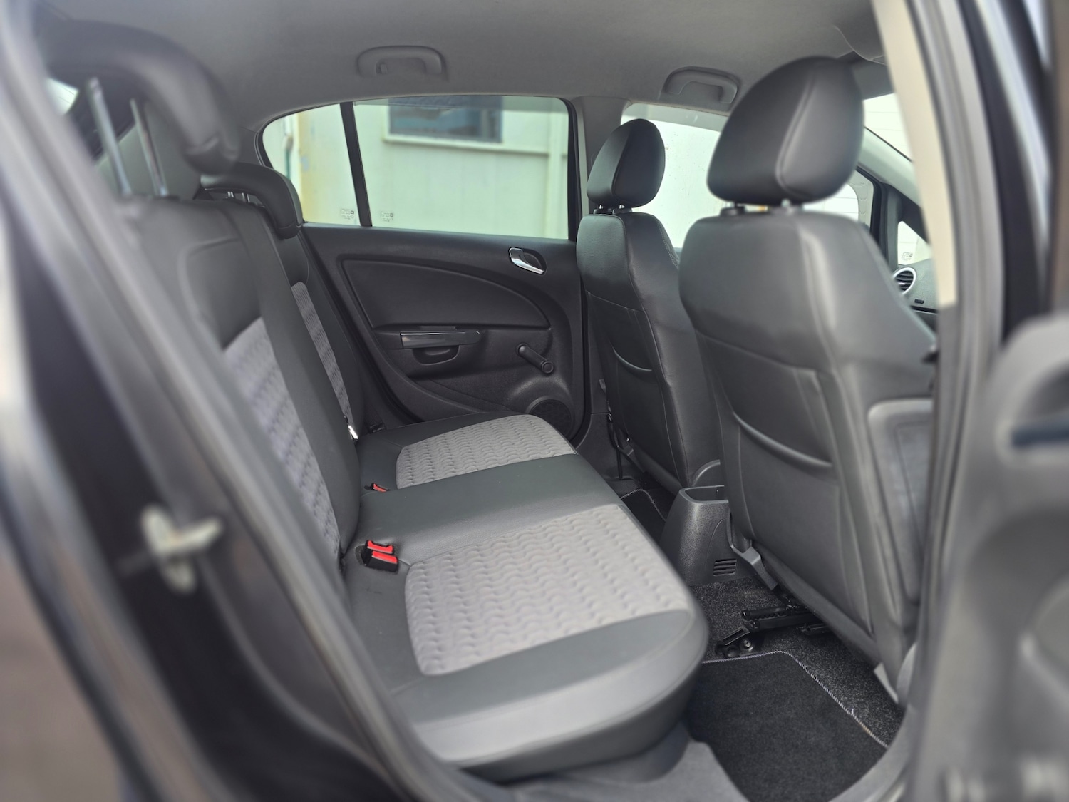 Used Vauxhall Corsa 2012 for sale - 78014399: Photo 18