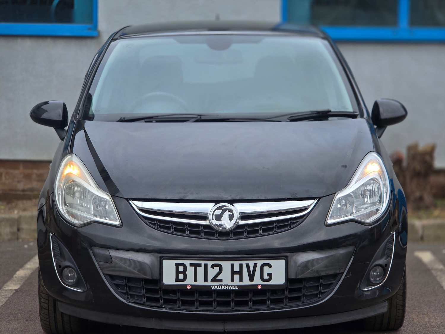 Used Vauxhall Corsa 2012 for sale - 78014399: Photo 2