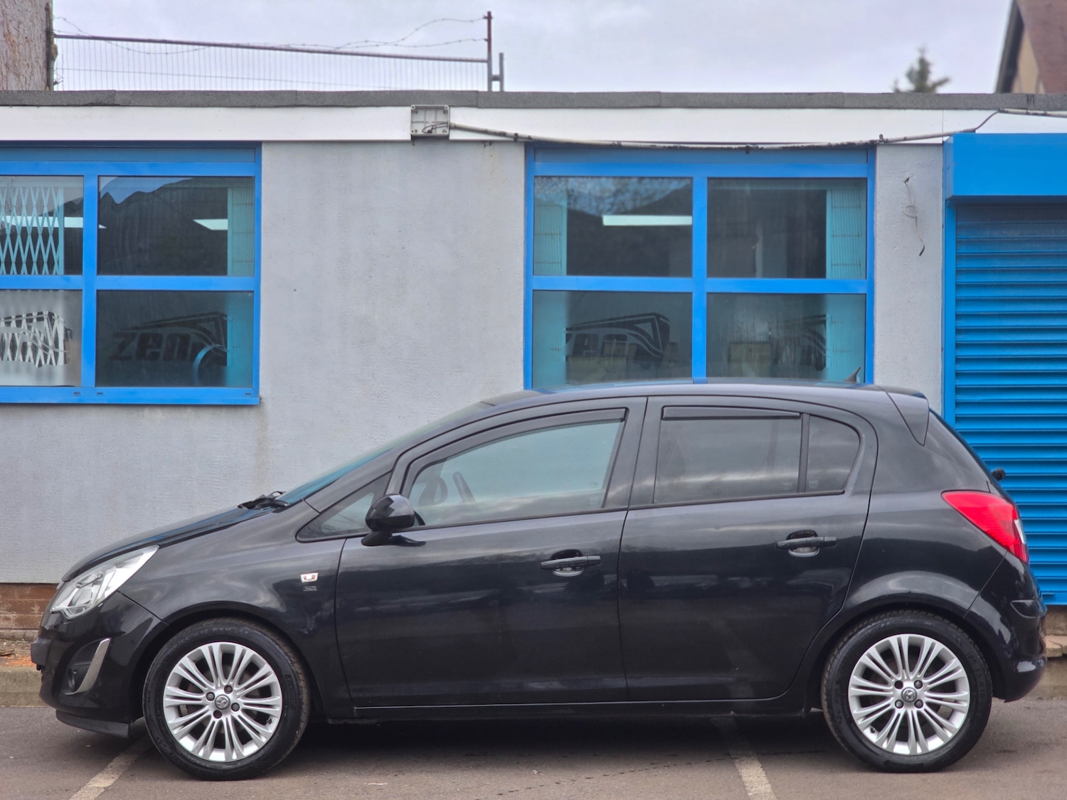 Used Vauxhall Corsa 2012 for sale - 78014399: Photo 7