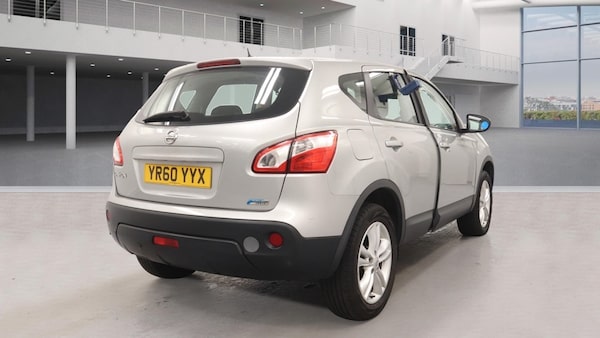 Used Nissan Qashqai 2010 for sale - 76266187: Photo 4
