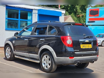 Used Chevrolet Captiva 2010 for sale - 79167624: Photo