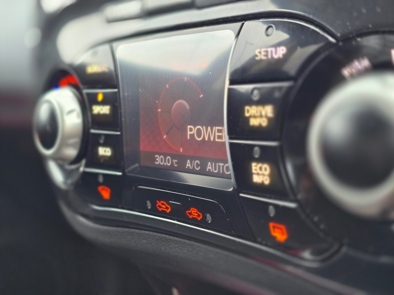 Used Nissan Juke 2012 for sale - 76265850: Photo 23