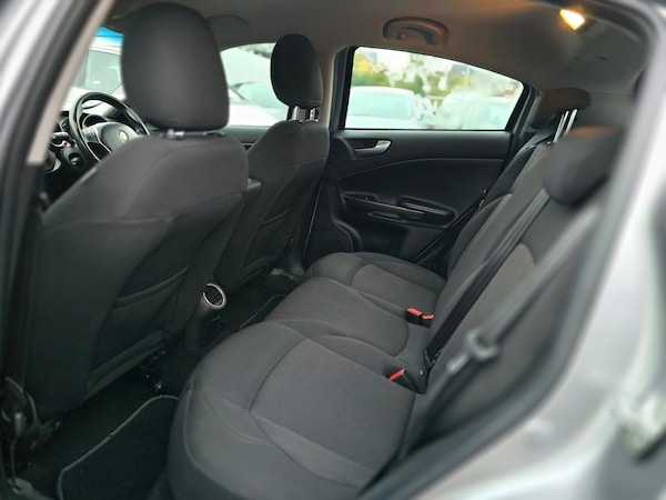 Used Alfa Romeo Giulietta 2016 for sale - 76265819: Photo 23