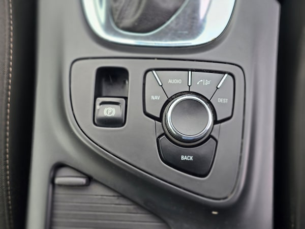 Used Vauxhall Insignia 2012 for sale - 76230956: Photo 16