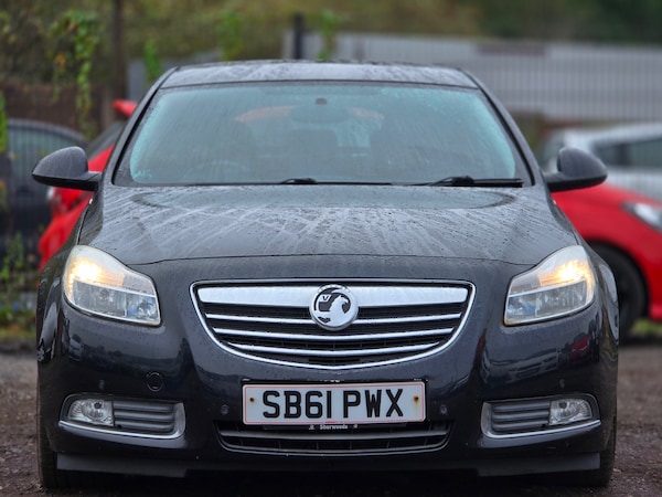 Used Vauxhall Insignia 2012 for sale - 76230956: Photo 2