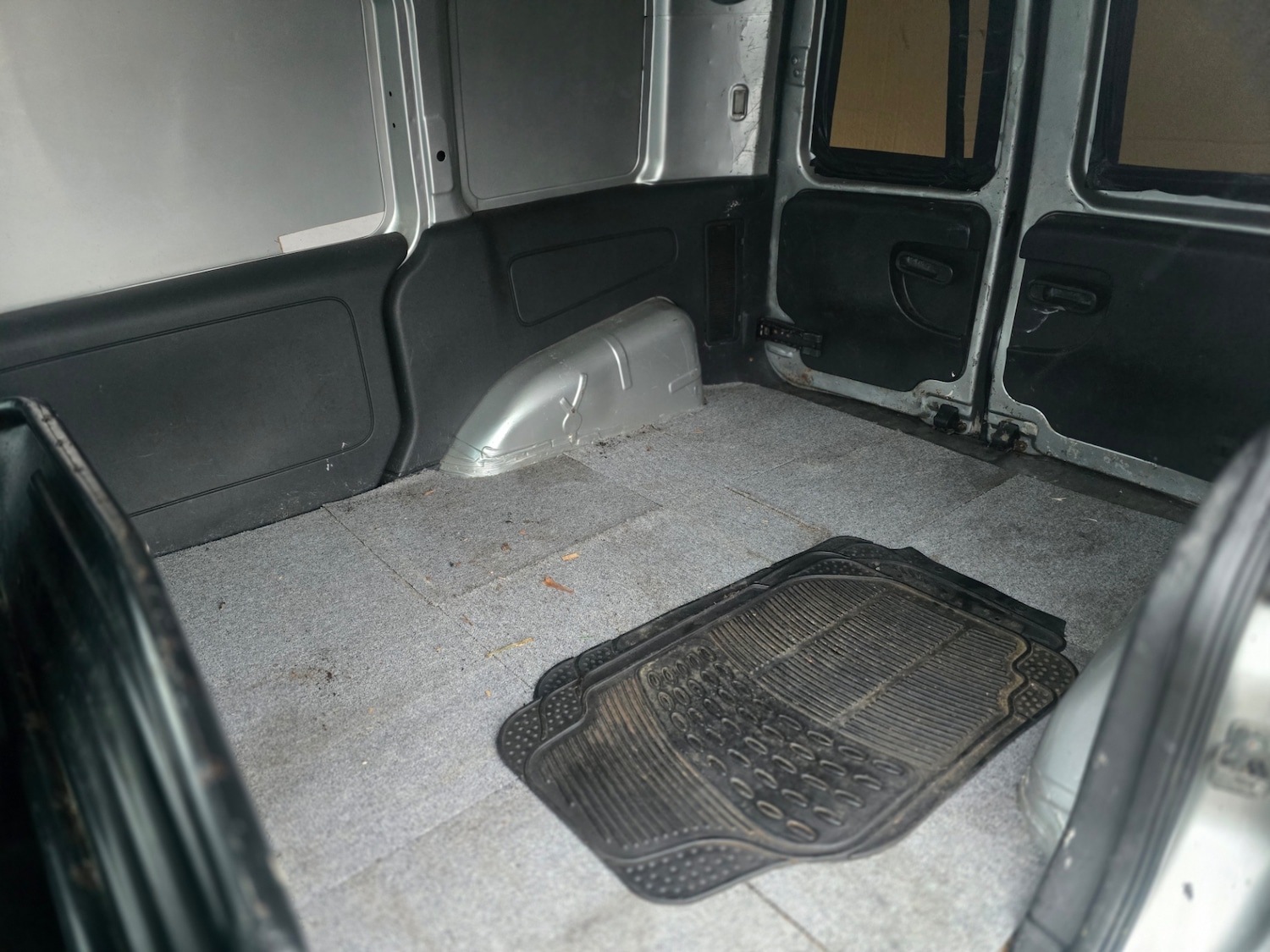 Used Vauxhall Combo 2010 for sale - 77417523: Photo 15