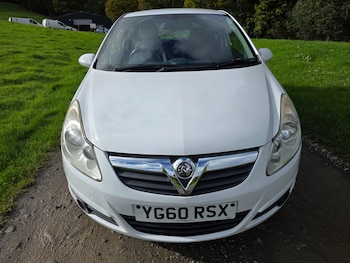 Used Vauxhall Corsa 2010 for sale - 76332051: Photo 2