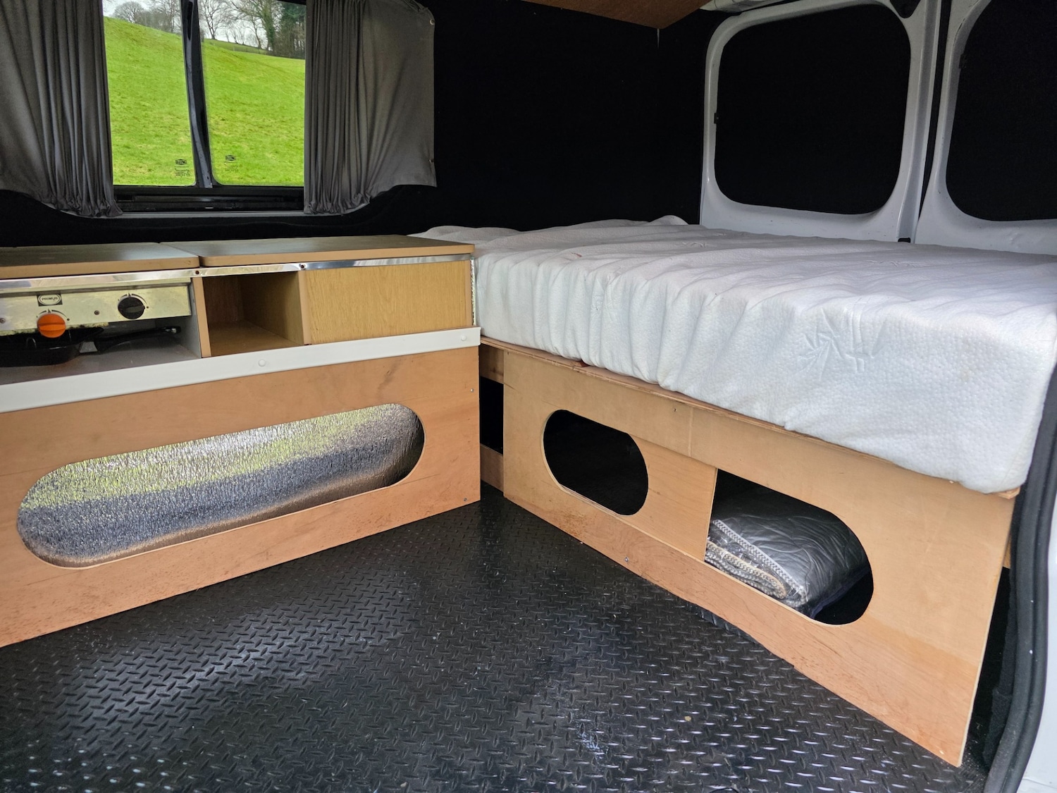 Used Vauxhall Vivaro 2011 for sale - 77392161: Photo 6