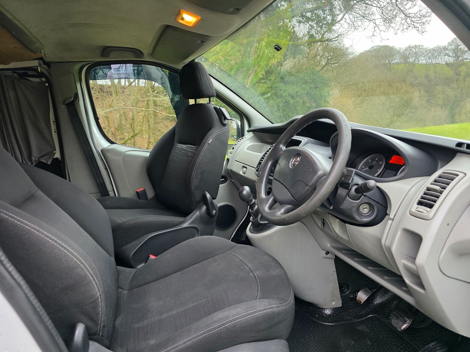 Used Vauxhall Vivaro 2011 for sale - 77392161: Photo 7