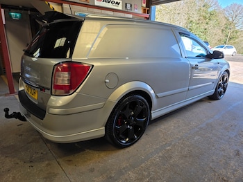 Used Vauxhall Astra Van 2010 for sale - 77766991: Photo