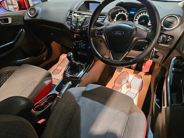 Used Ford Fiesta 2016 for sale - 72928315: Photo 7