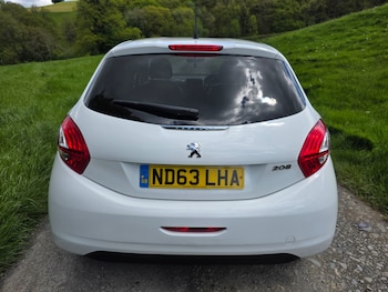 Used Peugeot 208 2014 for sale - 78593876: Photo