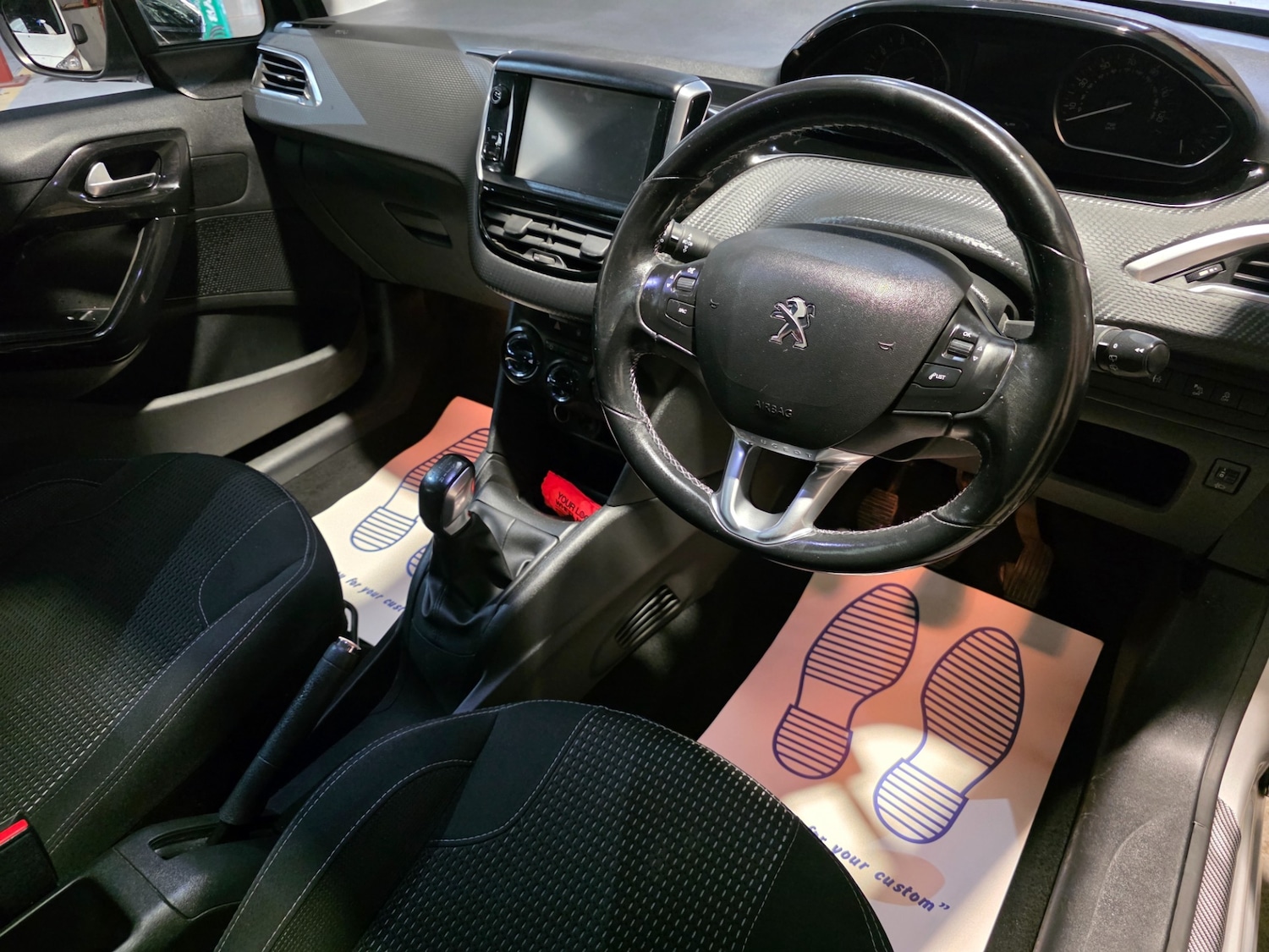 Used Peugeot 208 2017 for sale - 76461623: Photo 7