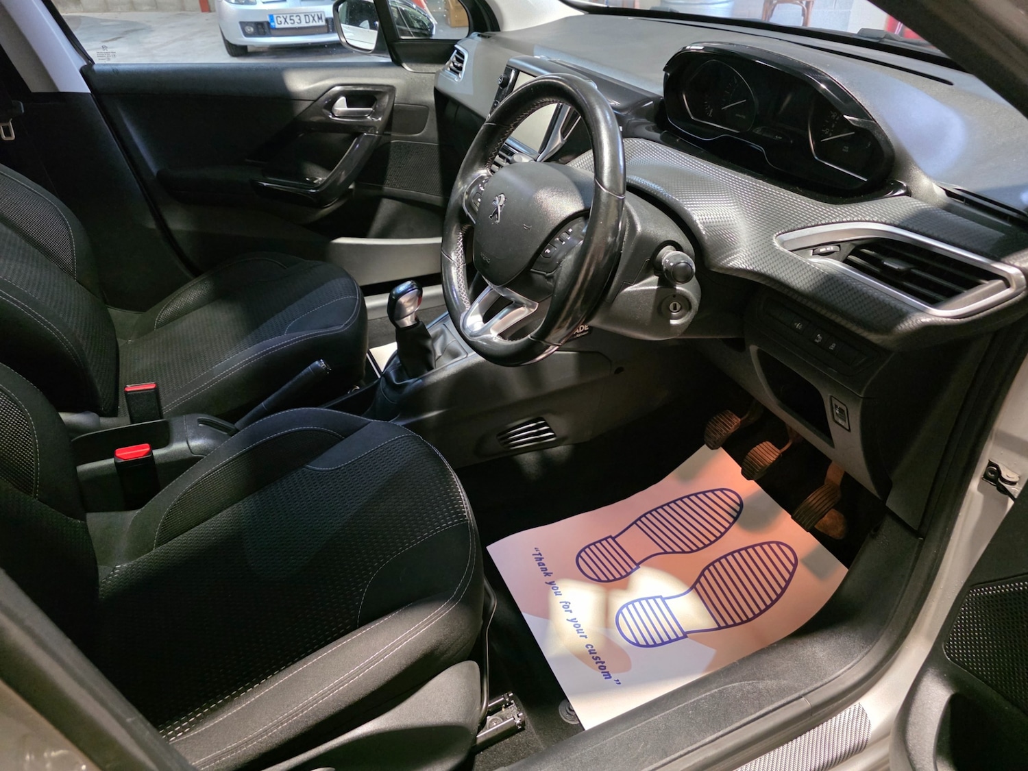 Used Peugeot 208 2017 for sale - 76461623: Photo 8