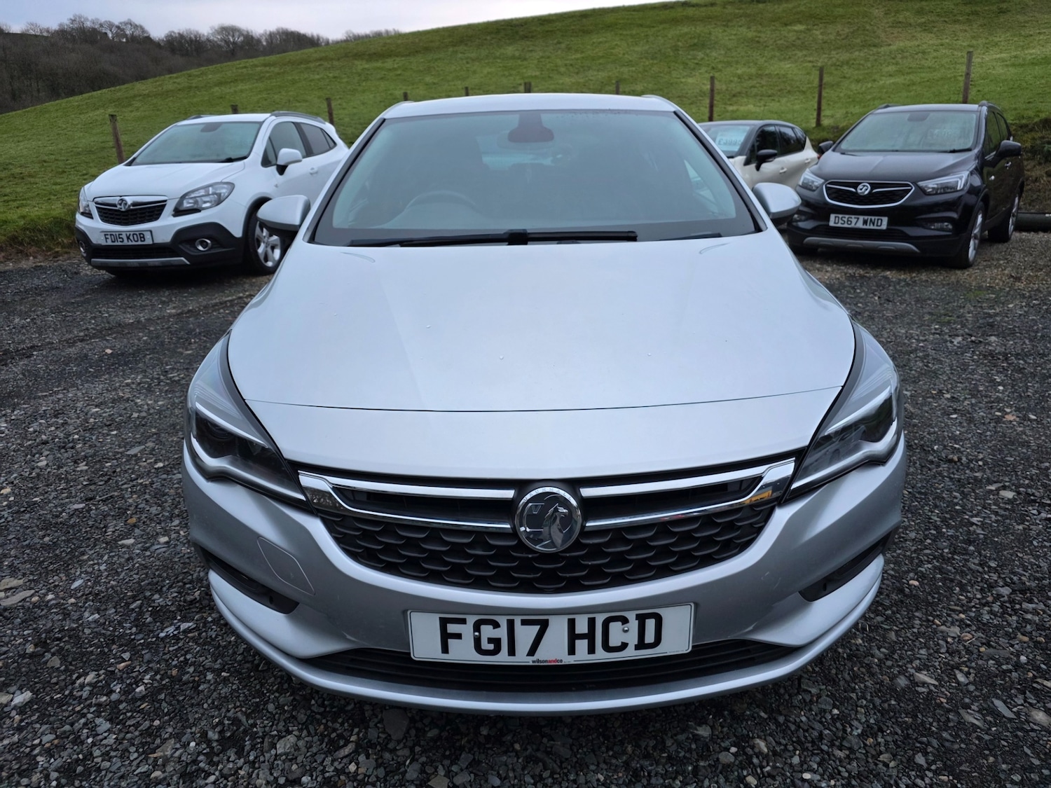 Used Vauxhall Astra 2017 for sale - 77198342: Photo 2