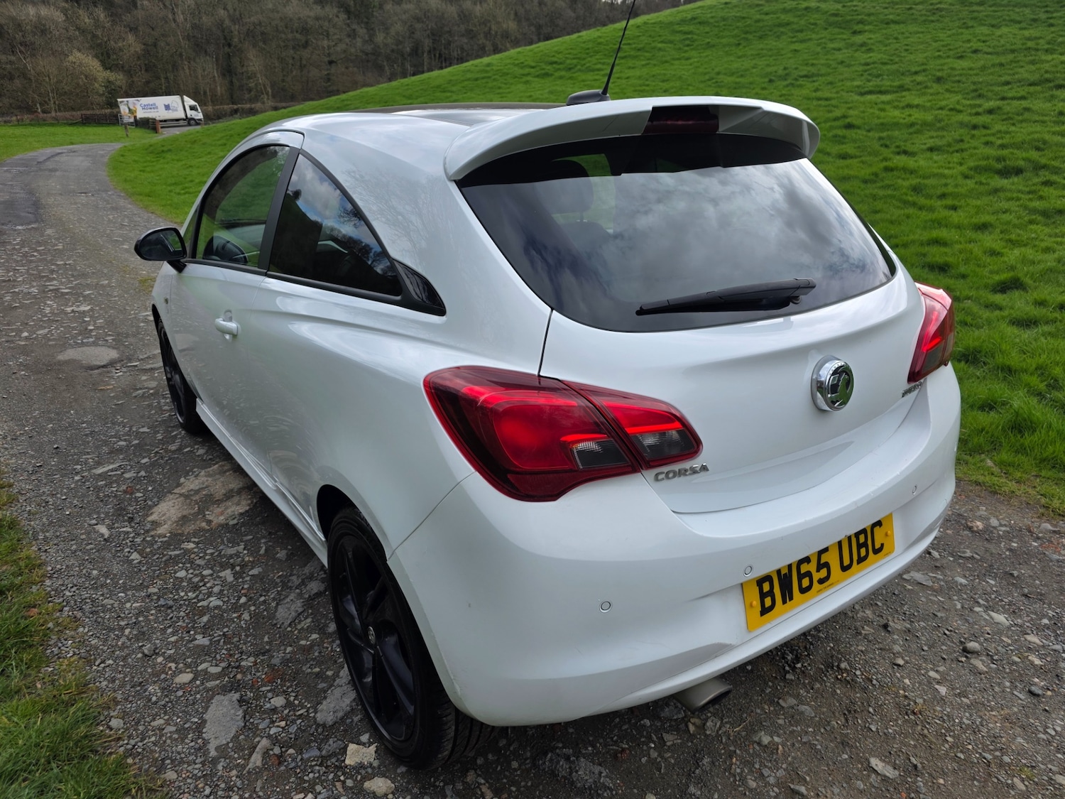 Used Vauxhall Corsa 2015 for sale - 78025718: Photo 4