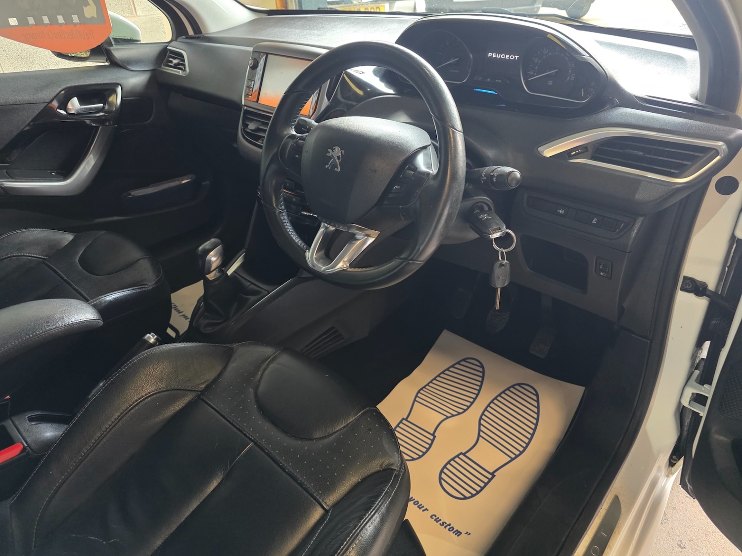 Used Peugeot 208 2014 for sale - 77818015: Photo 7