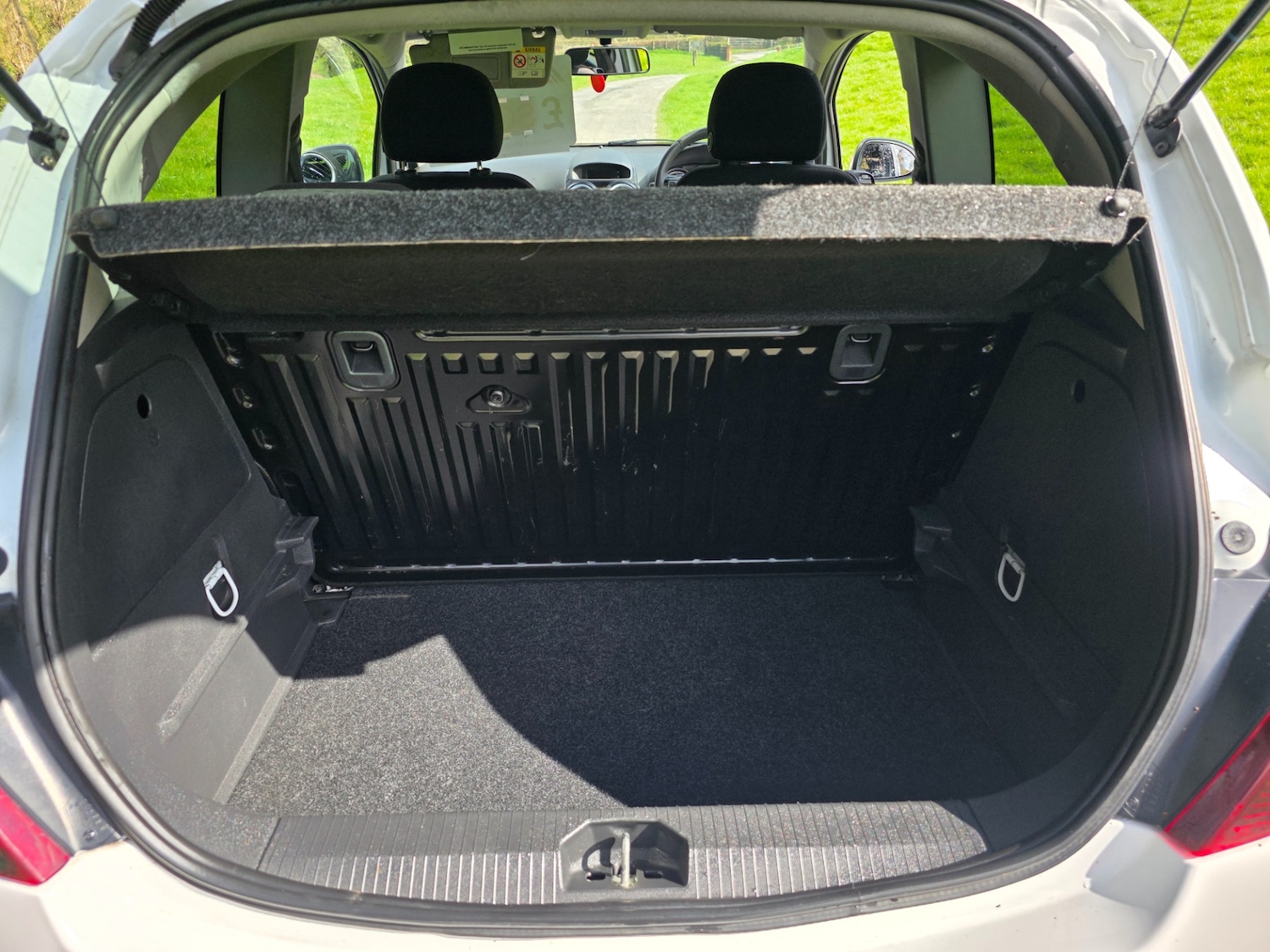 Used Vauxhall Corsa 2014 for sale - 78107975: Photo 10