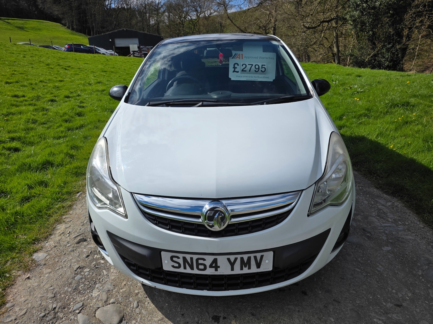 Used Vauxhall Corsa 2014 for sale - 78107975: Photo 2