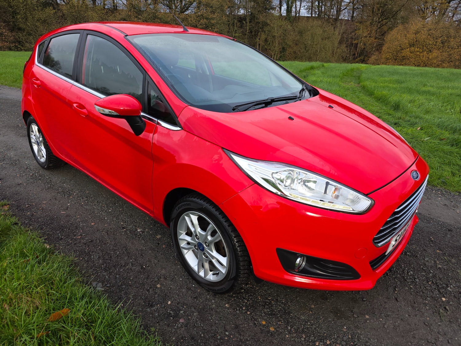 Used Ford Fiesta 2016 for sale - 76673230: Photo 1