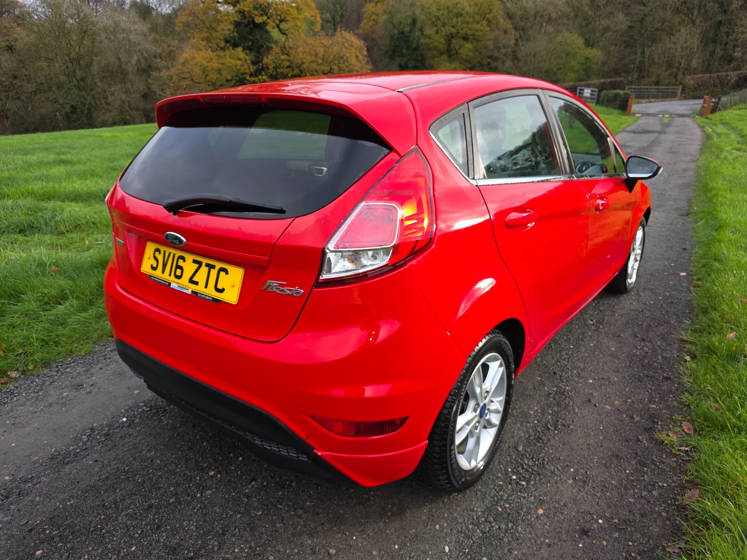 Used Ford Fiesta 2016 for sale - 76673230: Photo 6