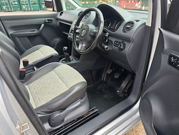 Used Volkswagen Caddy 2013 for sale - 79282928: Photo