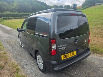 Used Citroen Berlingo 2017 for sale - 79690323: Photo