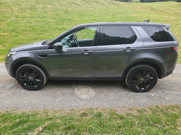 Used Land Rover Discovery Sport 2017 for sale - 75203284: Photo 5