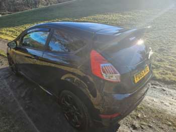 Used Ford Fiesta 2015 for sale - 73431581: Photo