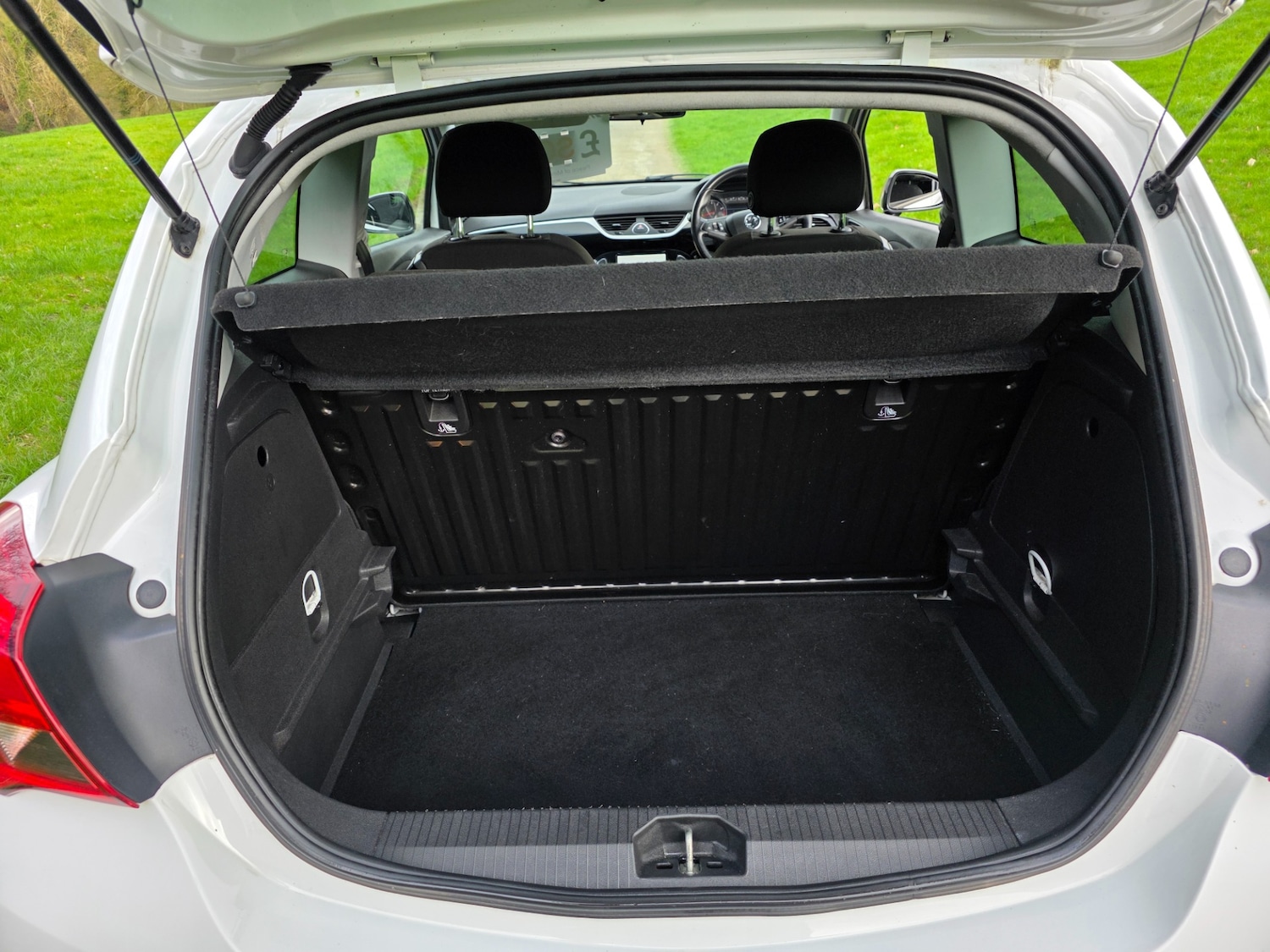 Used Vauxhall Corsa 2015 for sale - 77818112: Photo 10