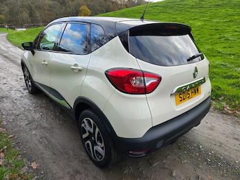 Used Renault Captur 2015 for sale - 76987089: Photo