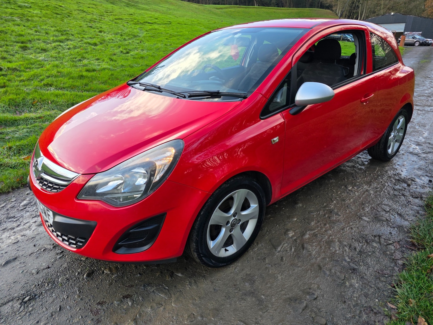 Used Vauxhall Corsa 2014 for sale - 76891821: Photo 3