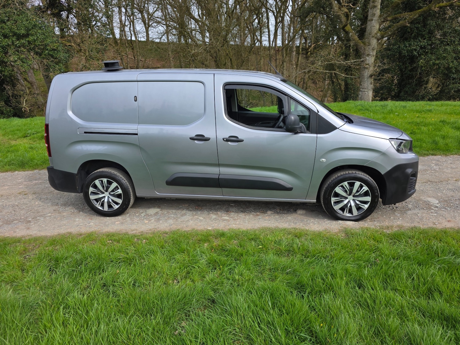 Used Peugeot Partner 2020 for sale - 78190578: Photo 12