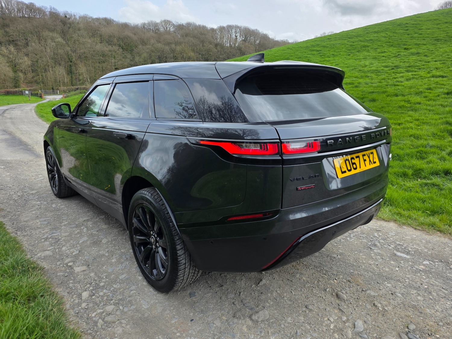 Used Land Rover Range Rover Velar 2017 for sale - 78202268: Photo 4